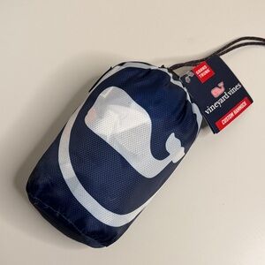 Vineyard Vines/Grand Trunk hammock in Navy and White